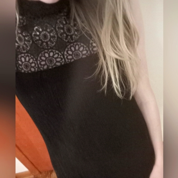 HINT OF MINT - Lace Little Black Dress in Goth / Gothic Style with Handmade Belt - Picture 6 of 16